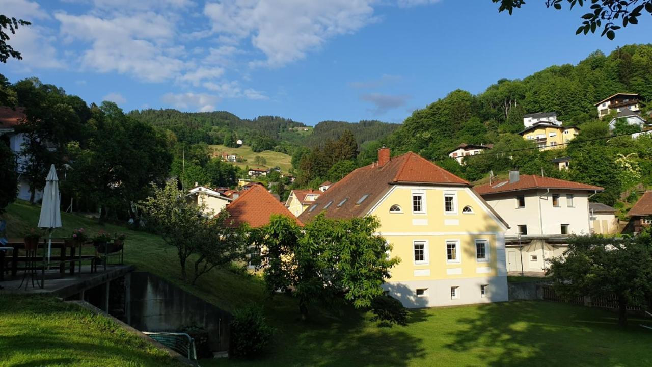 Schlossapartments Wolfsberg Extérieur photo